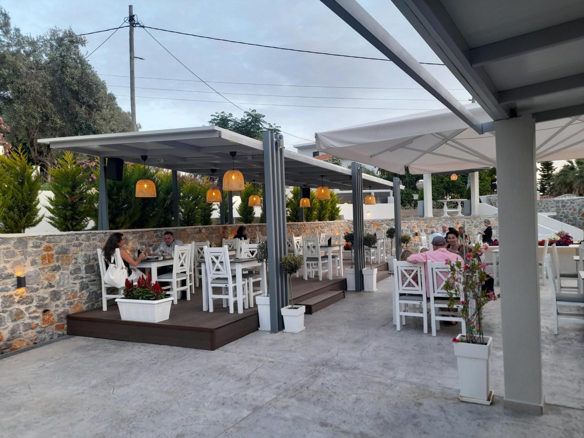 Hotel Marina Kolios Zewnętrze zdjęcie